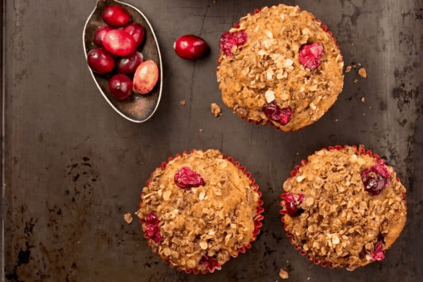 cranberry oatmeal muffin