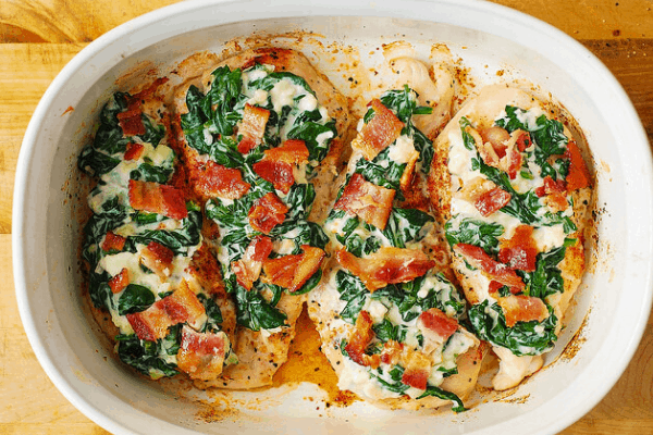 SMOTHERED CHICKEN WITH CREAMED SPINACH AND BACON