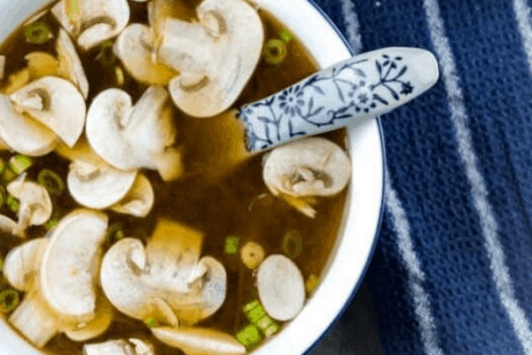 JAPANESE CLEAR ONION SOUP
