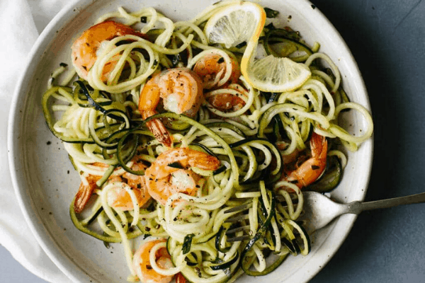 ZUCCHINI PASTA WITH LEMON GARLIC SHRIMP