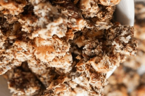 CINNAMON KETO GRANOLA