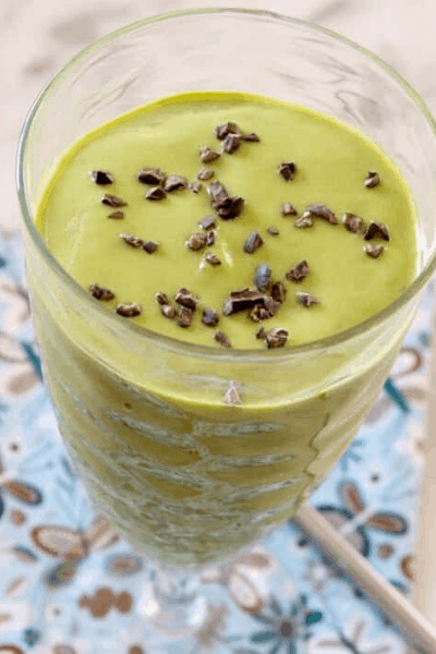 MINTY GREEN PROTEIN SMOOTHIE