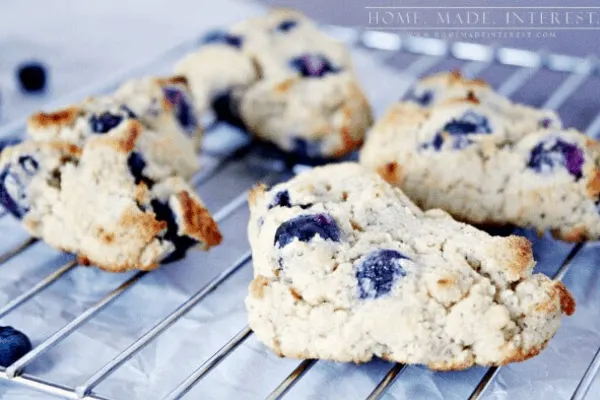 BLUEBERRY SCONES