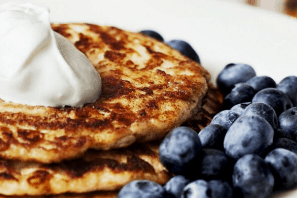 KETO PANCAKE WITH WHIPPED CREAM