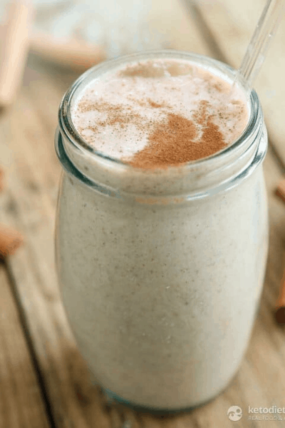 CREAMY KETO CINNAMON SMOOTHIE