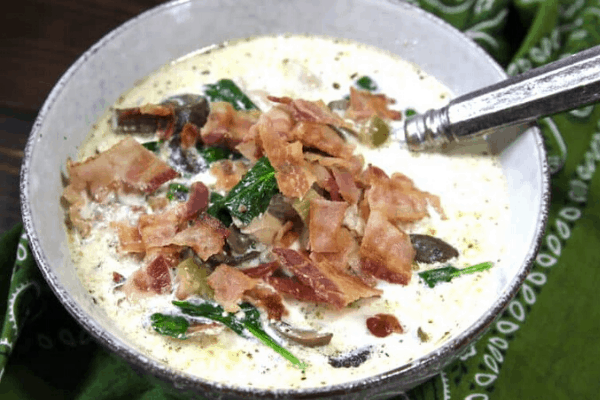 INSTANT POT CHICKEN BACON CHOWDER