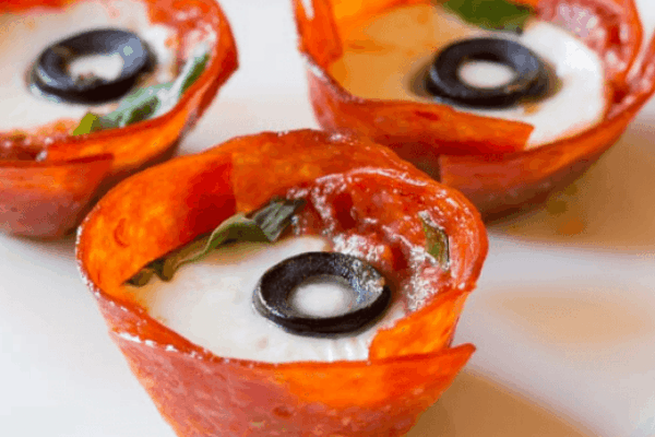 LOW CARB PEPPERONI PIZZA CUPS