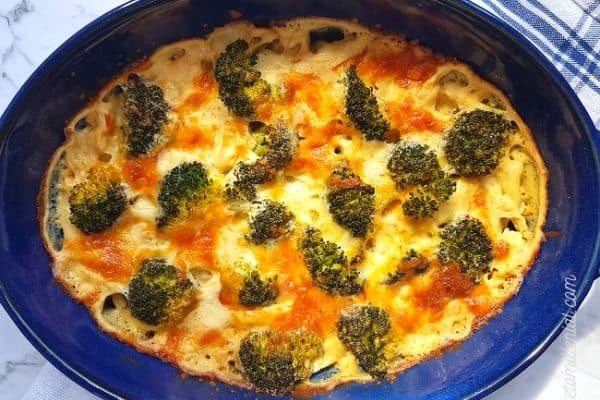 KETO CHICKEN BROCCOLI CASSEROLE