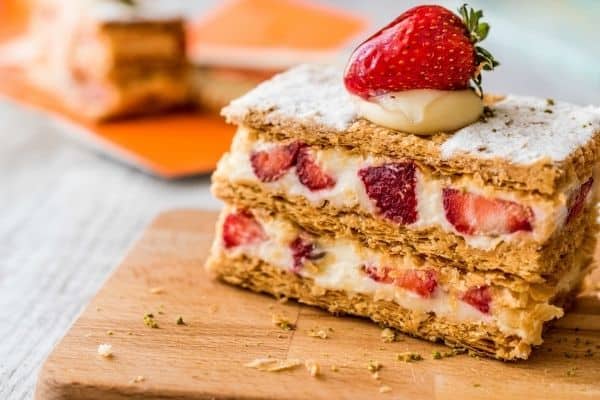 STRAWBERRY ICEBOX CAKE